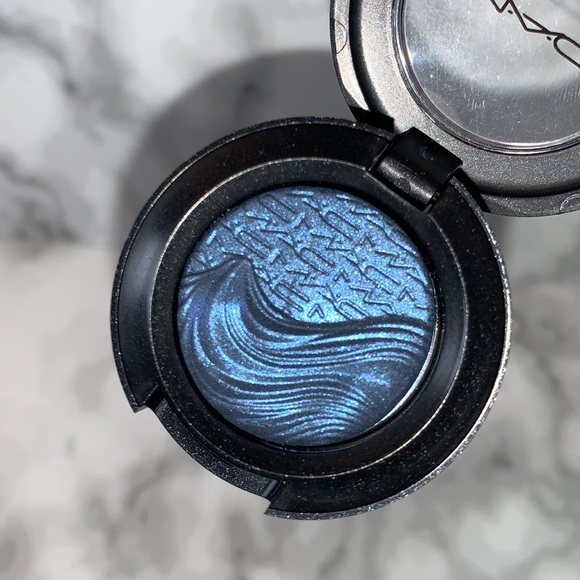 Lunar Extra Dimension Eyeshadow Collection MAC - Picture 4 of 15